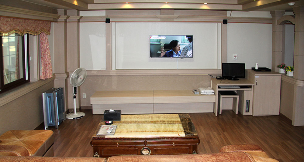 Nobless Hotel Gwangju Metropolitan City Exterior foto